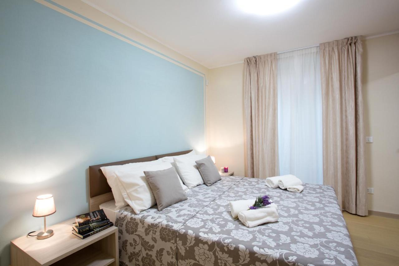 Apartment 5 - Sleeps Up To 10 By Italian Sala Comacina