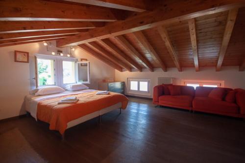 Le Rose Sleeps 6 - Families Only Please * Menaggio