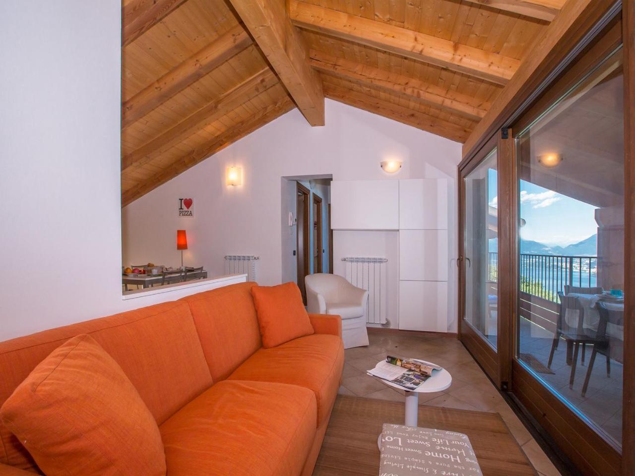 Borgo La Sorgente - Tulipano Apartment Morbio