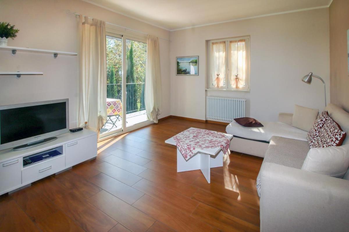 Conchita Terrazza Balkon-ferienwohnung * Colico
