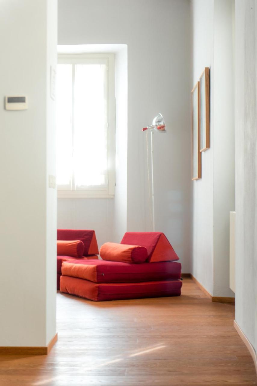 Apartment Antica Via Volta - The House Of Travelers Como