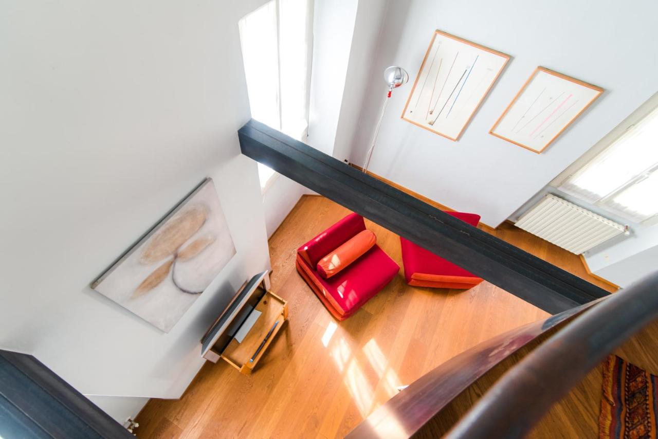 Apartment Antica Via Volta - The House Of Travelers Como