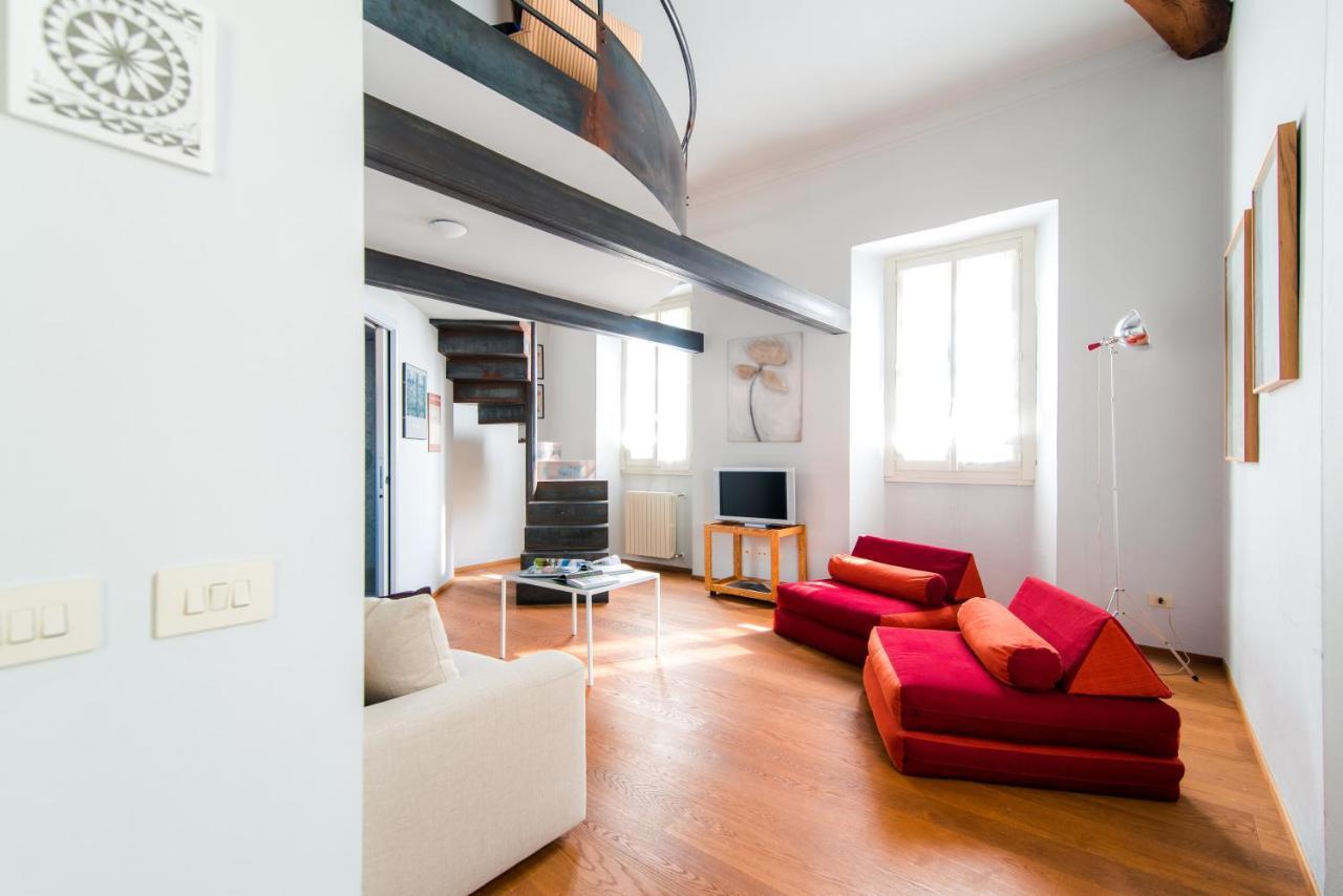 Antica Via Volta - The House Of Travelers Apartment Como