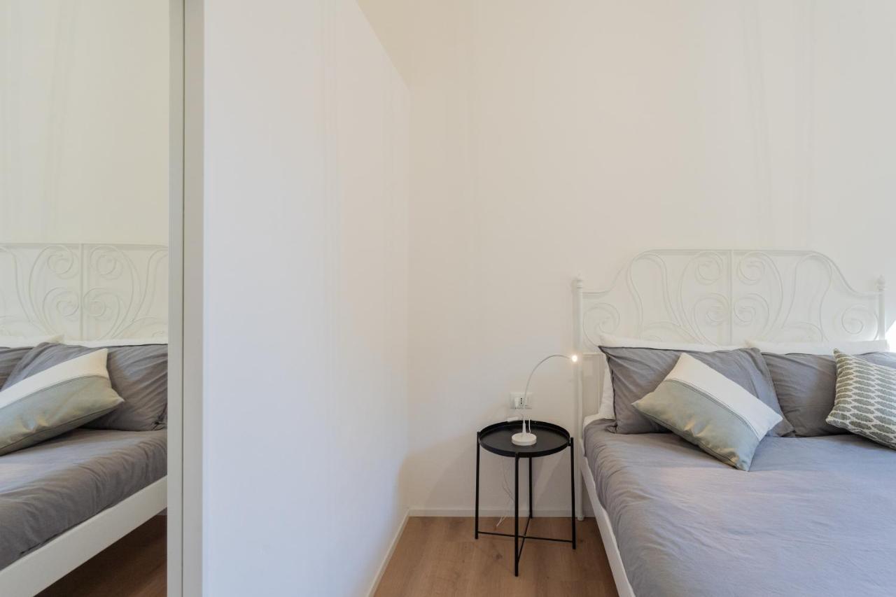 Lovely Corner In The Heart Of The By Rent *