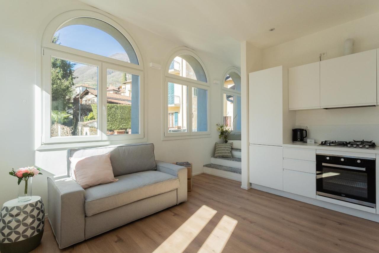Lovely Corner In The Heart Of The By Rent Apartment Como