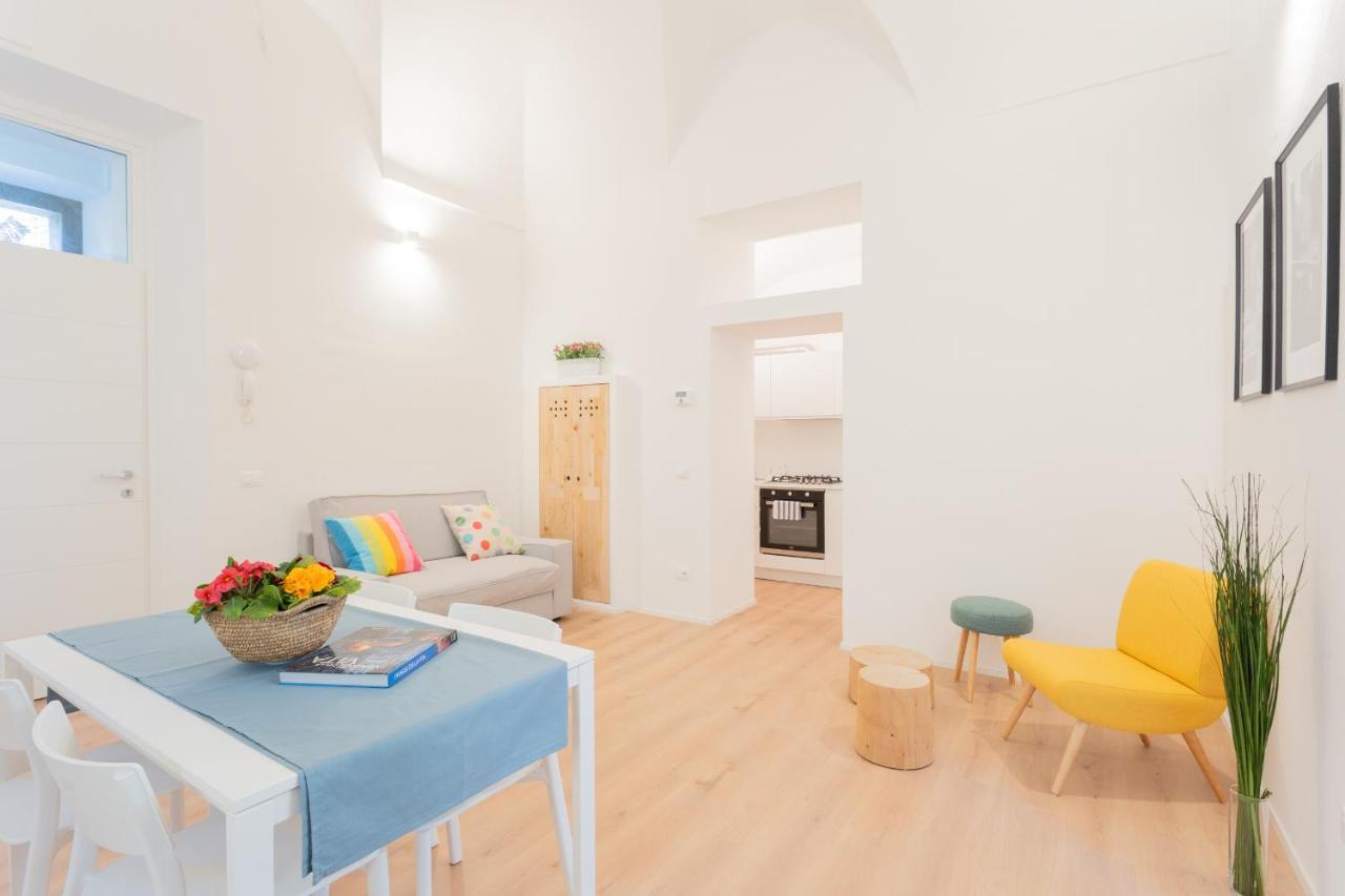 Apartment Lovely Corner In The Heart Of The By Rent Como