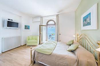 Hotel Belvedere Relais 3*