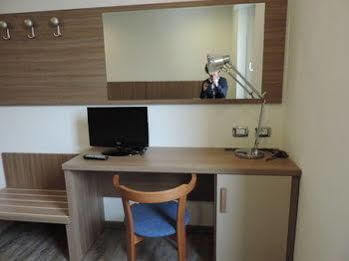 National Hotel 2*