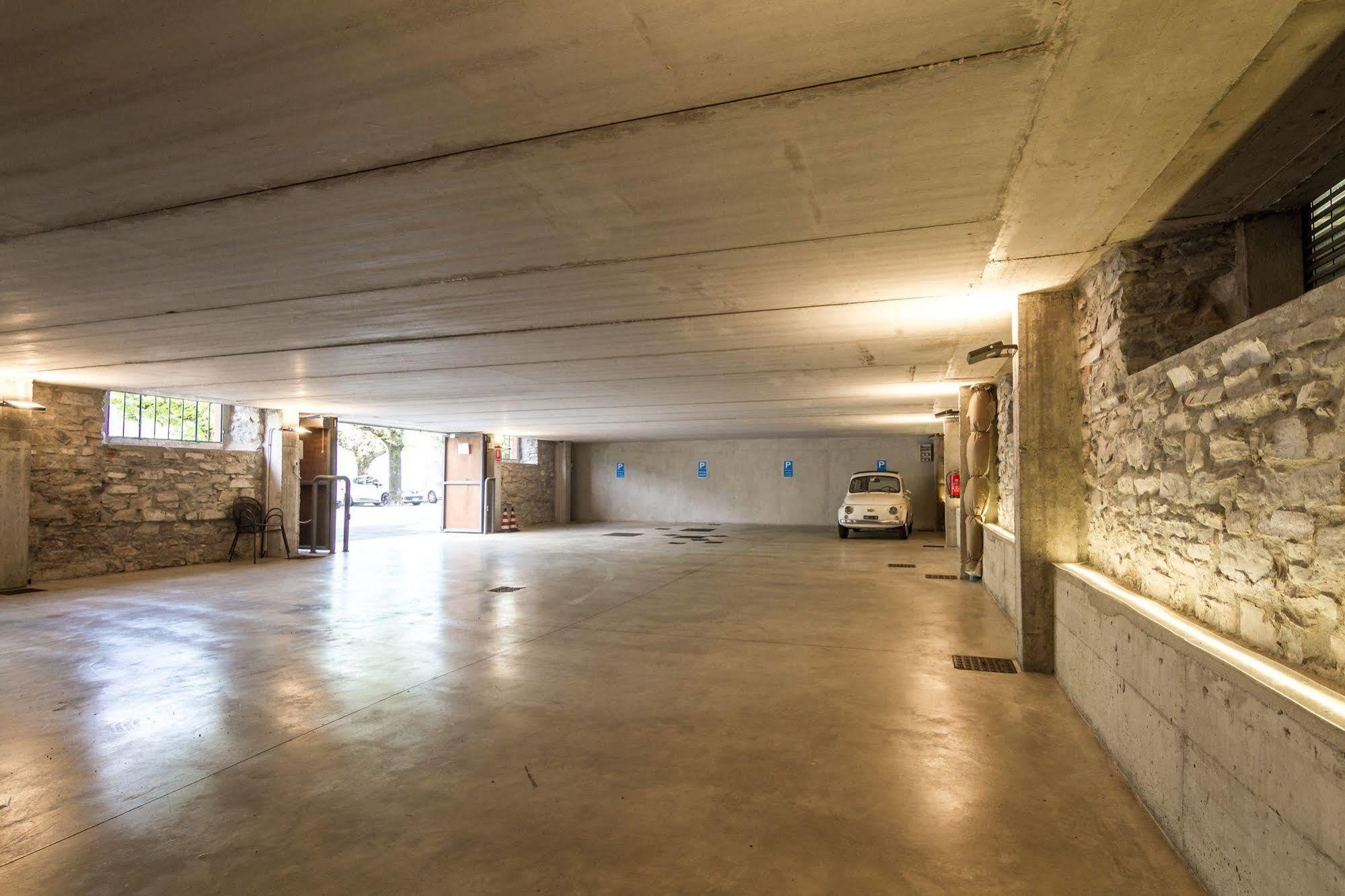La Del Cantiere 3*