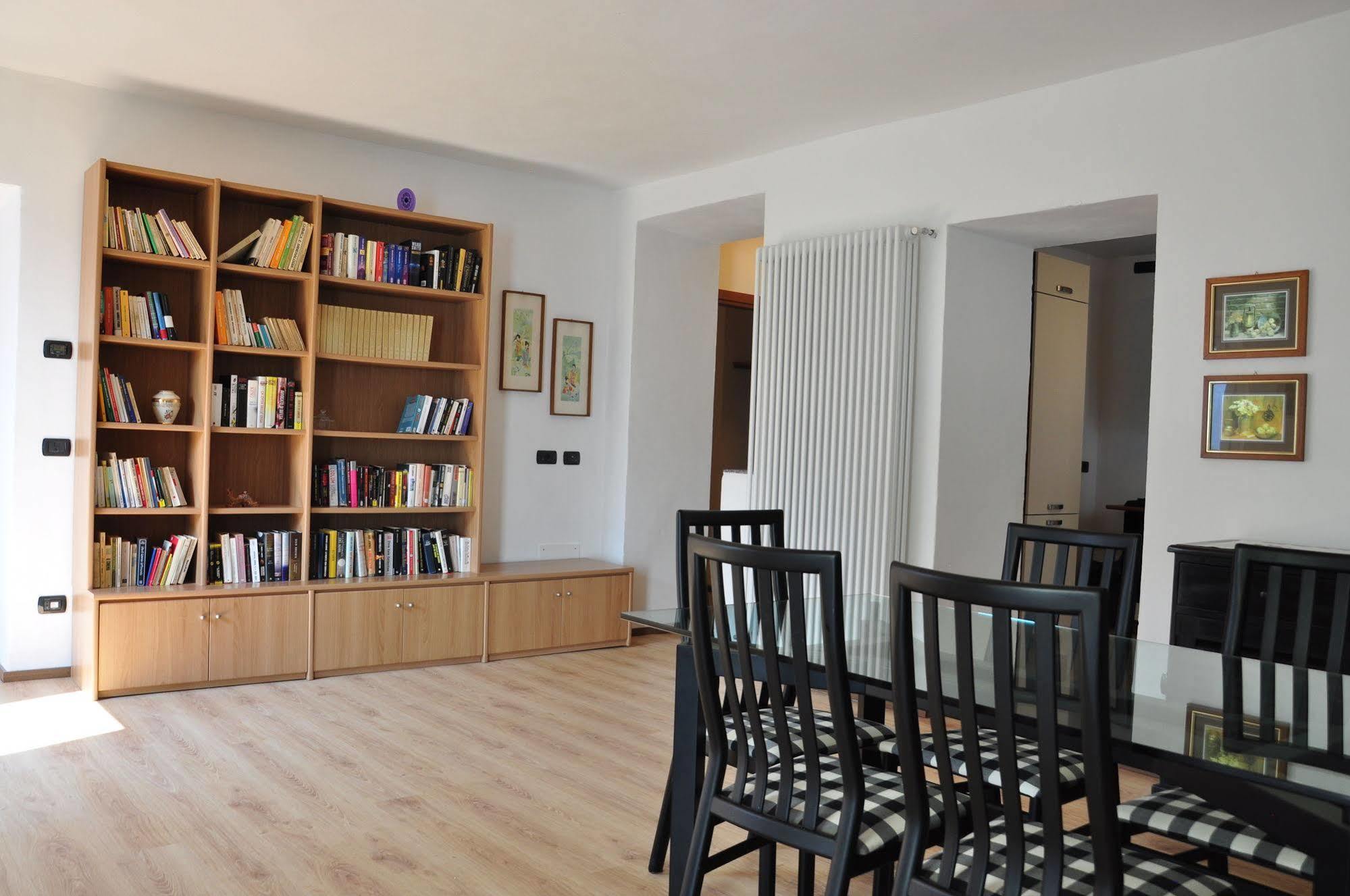 Casa Mirella Holiday home