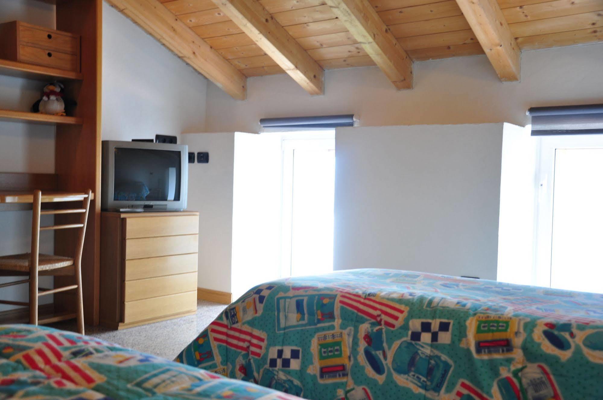 Casa Mirella Holiday home
