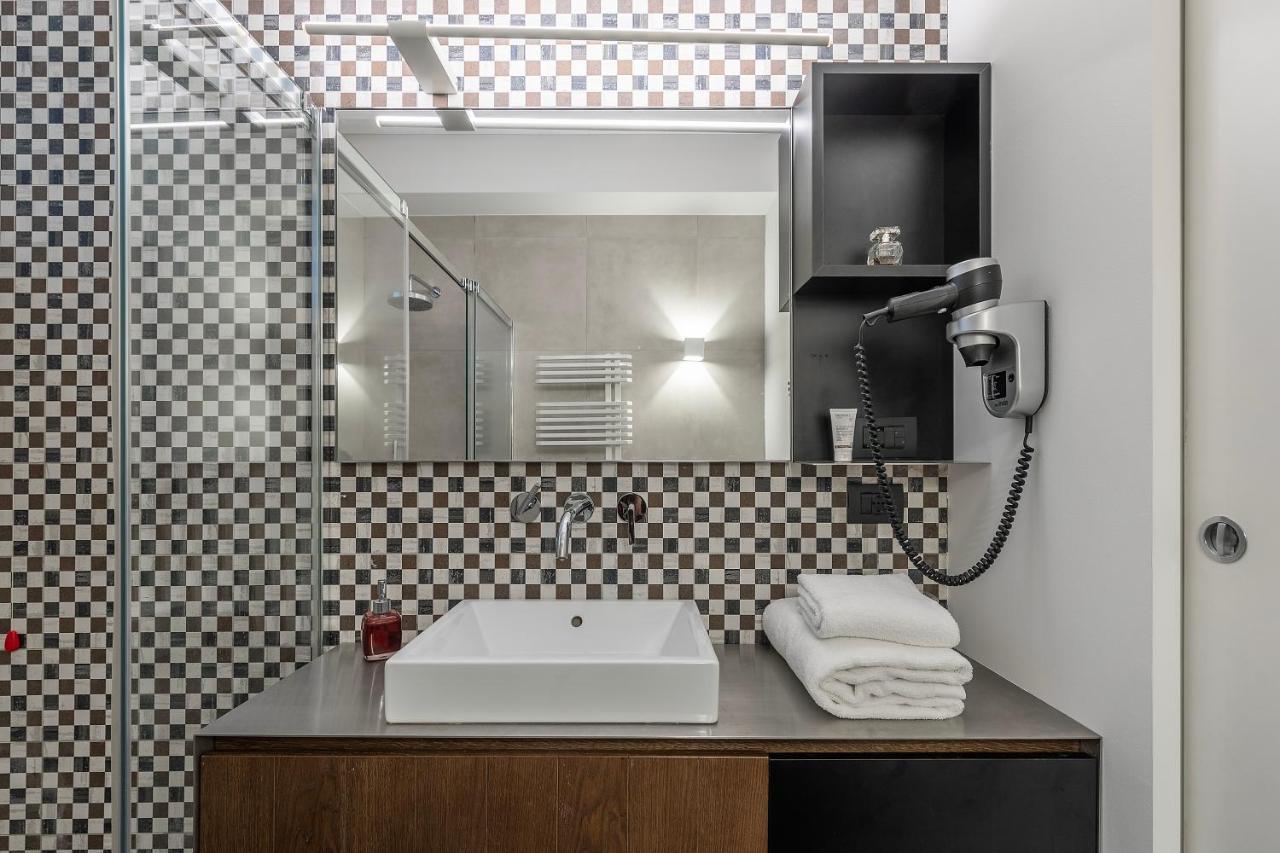 Apartment Di Caffe Maya By Holiday Solutions *