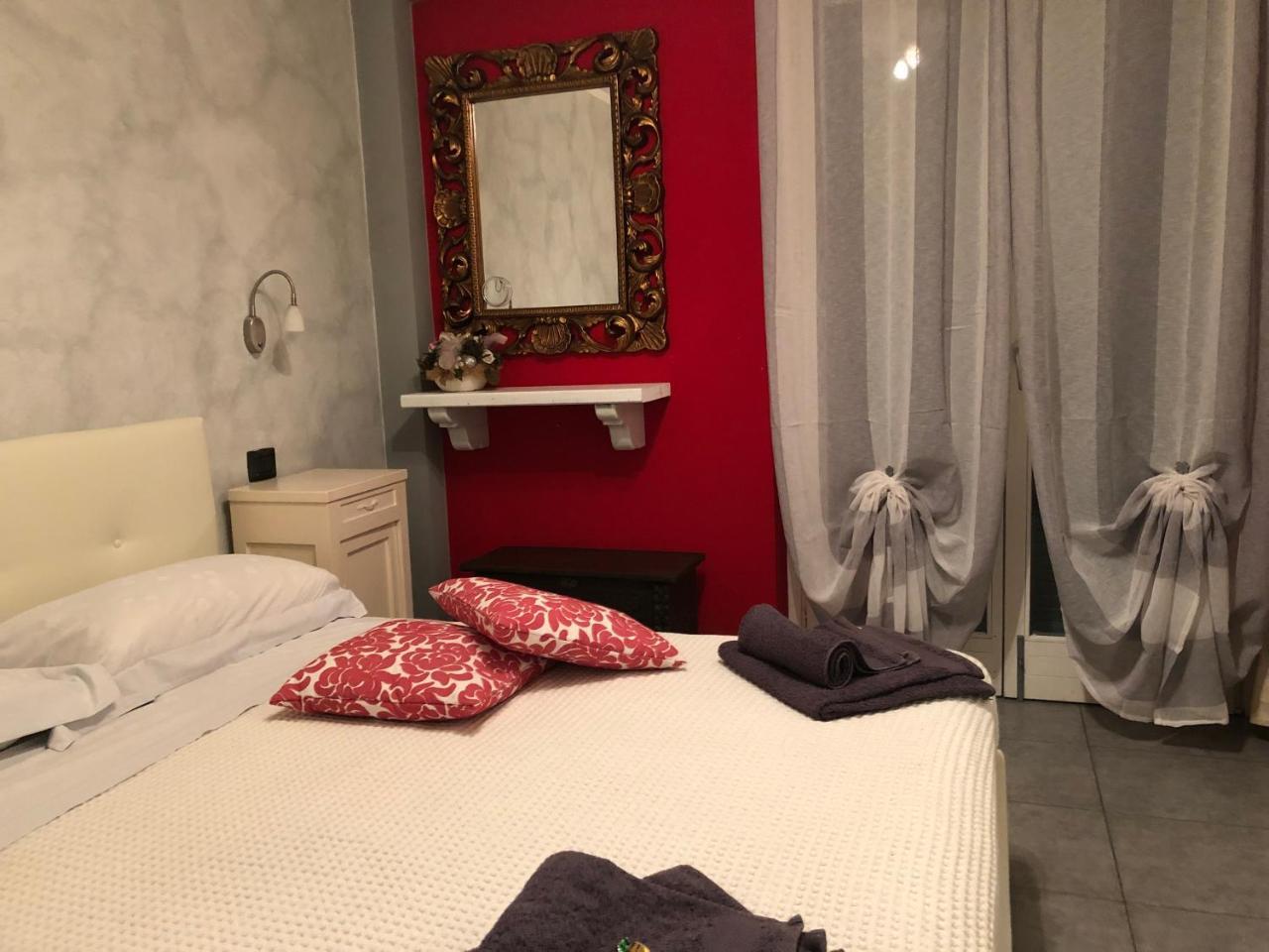 Appartamento Red&grey Mezzegra