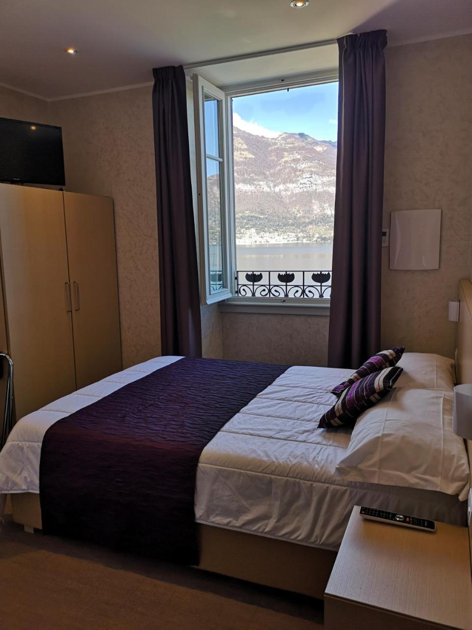 Hotel Helvetia 3*