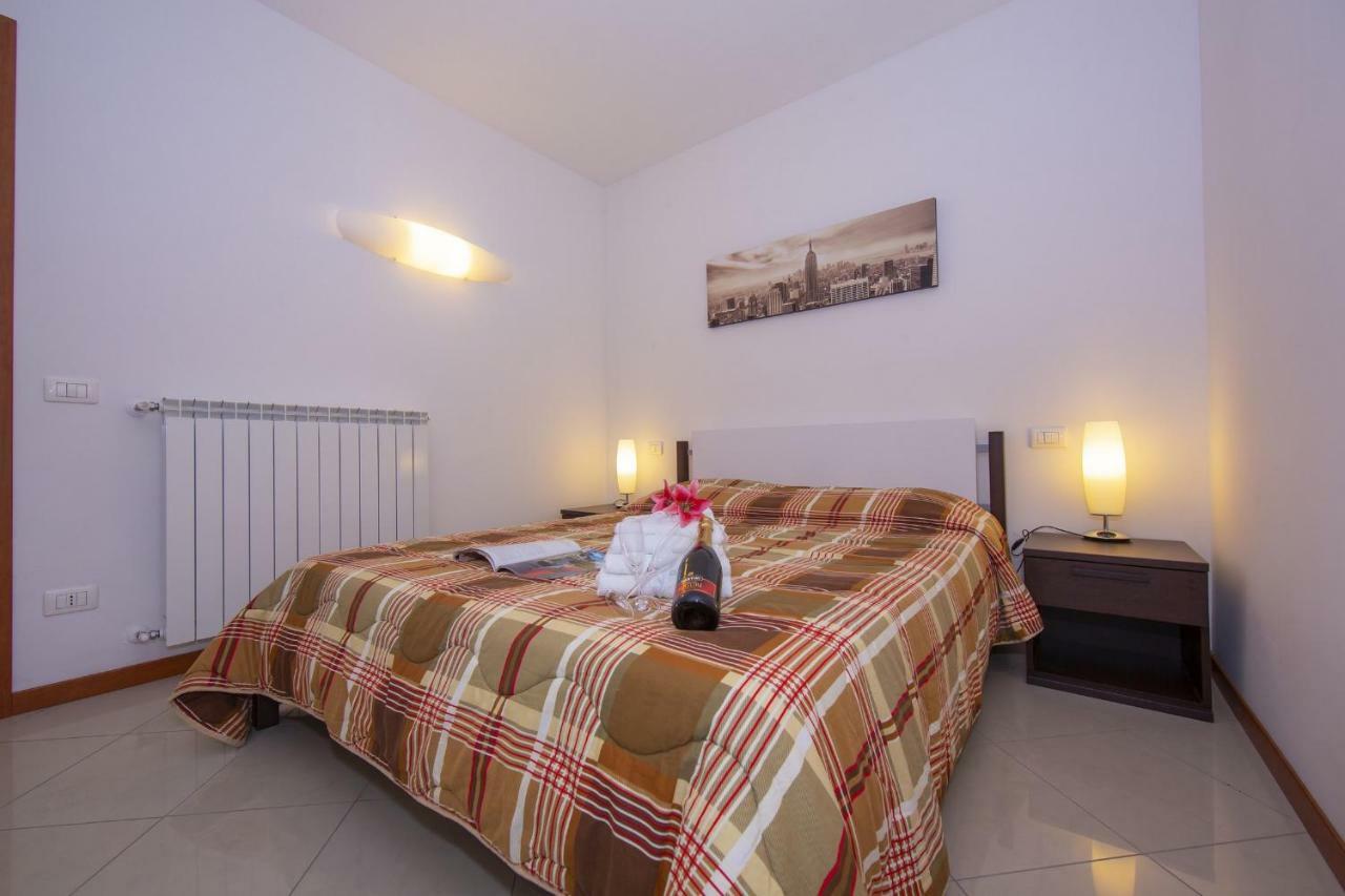 Fontana Del Apartment *