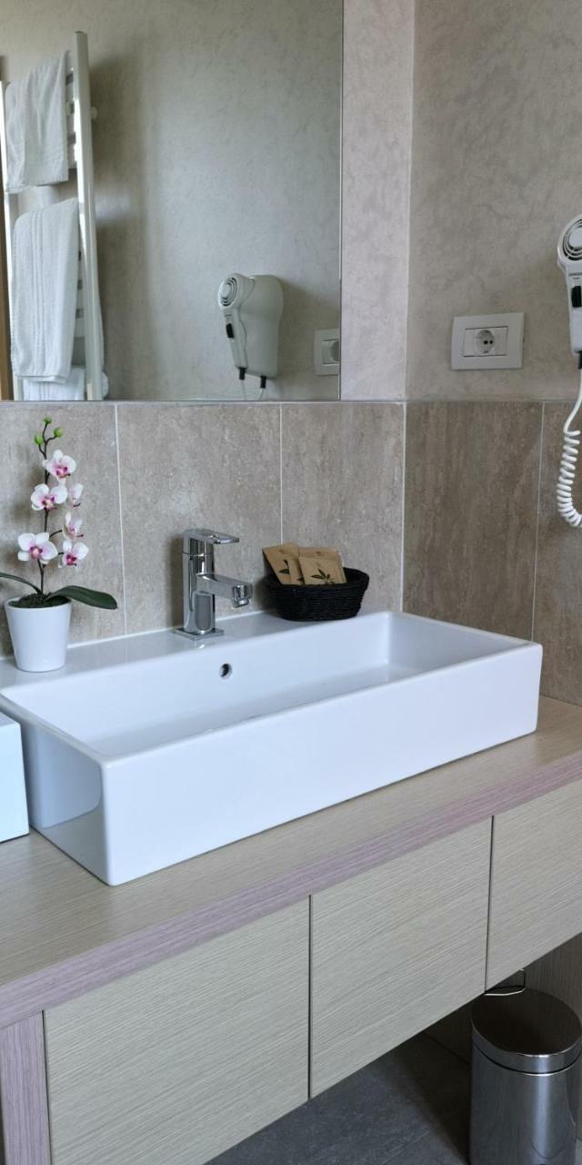 Helvetia Hotel 3*