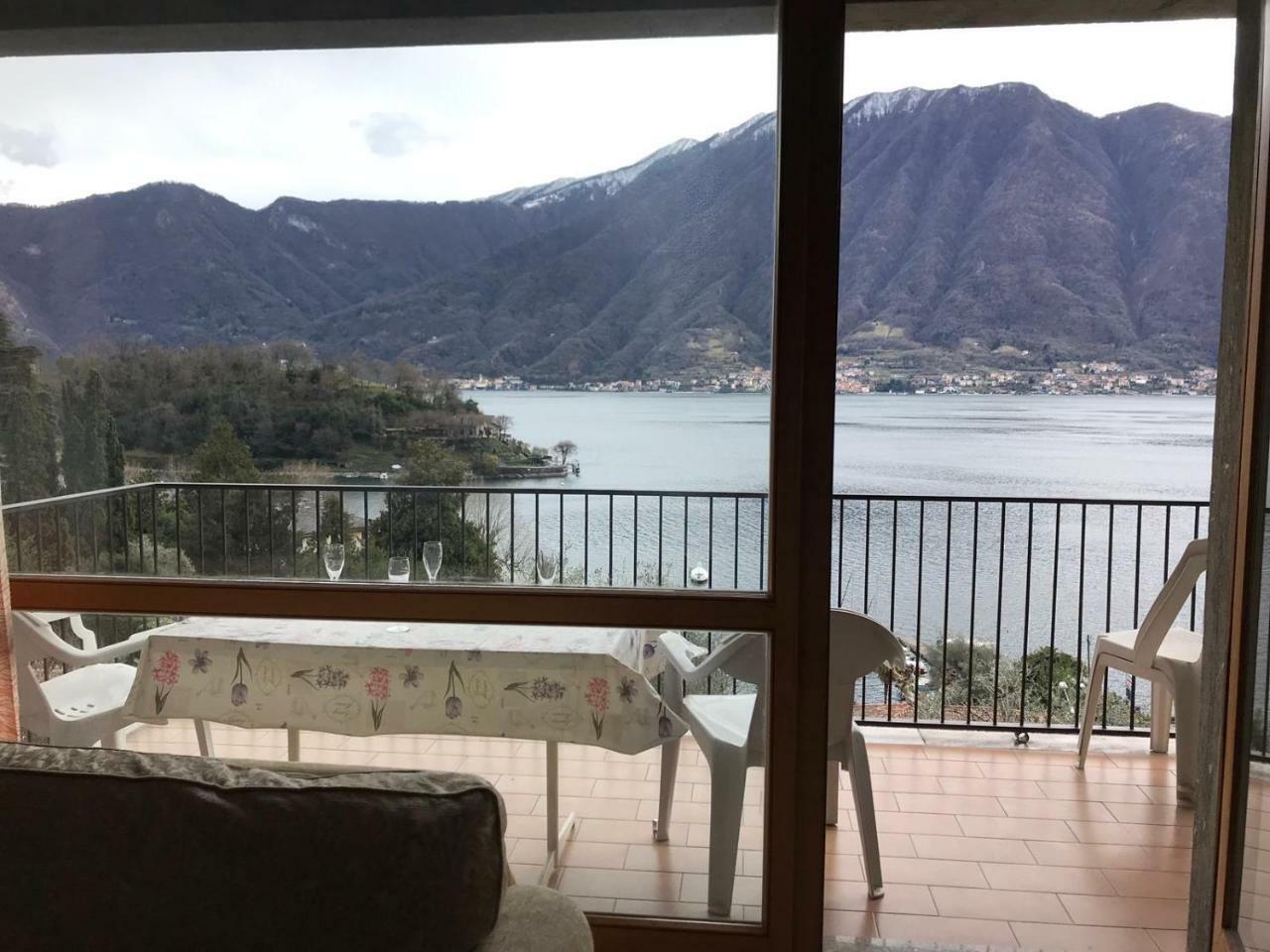 Big With View And Three Bedrooms *