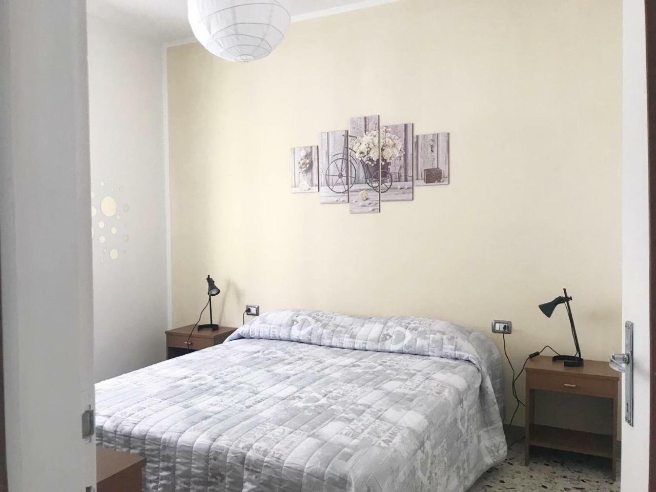 Blue Moon Apartment