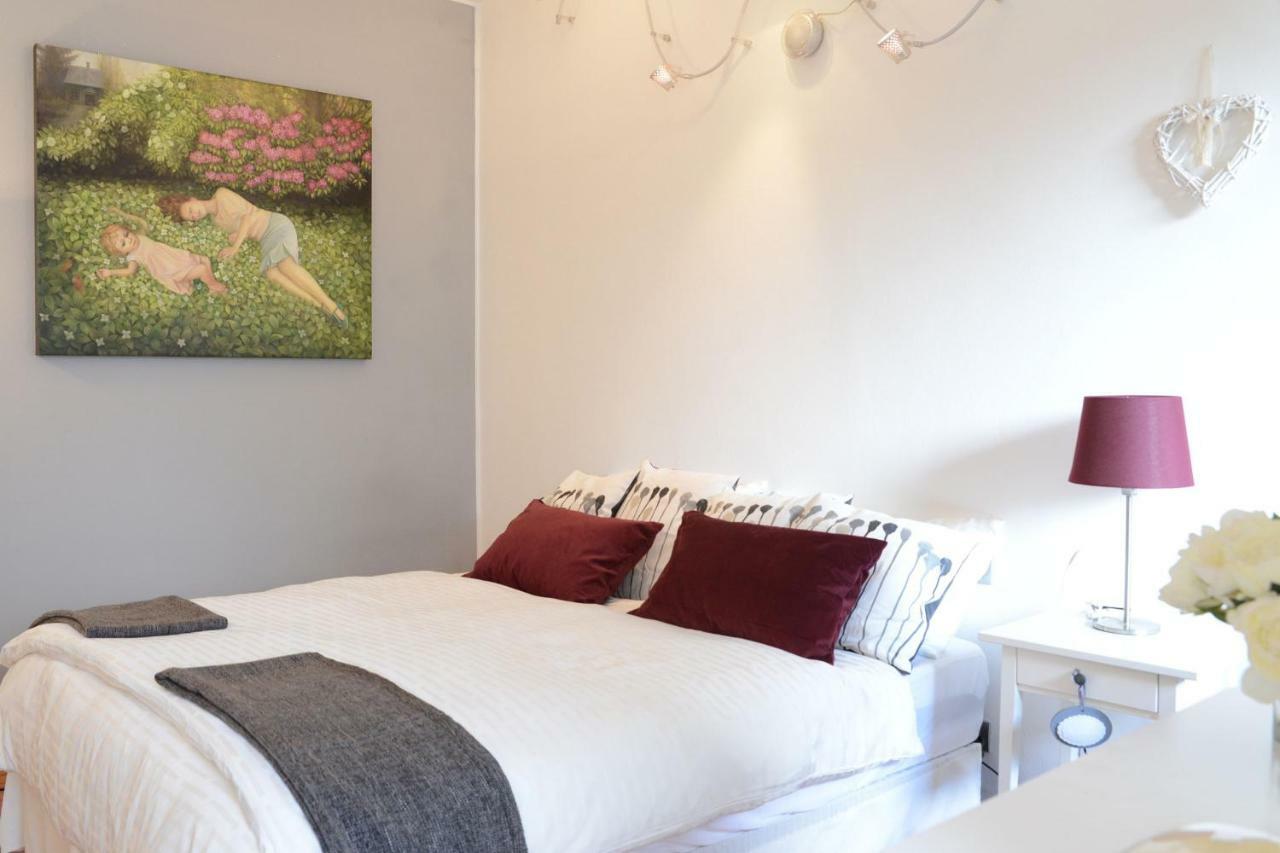 Apartment Via 5 Giornate 61 - Center & Free Parking By Rent All