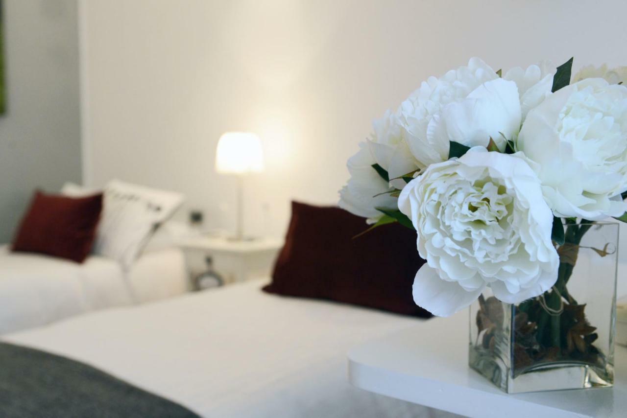 Apartment Via 5 Giornate 61 - Center & Free Parking By Rent All *