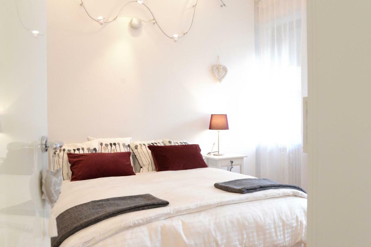 Via 5 Giornate 61 - Center & Free Parking By Rent All *