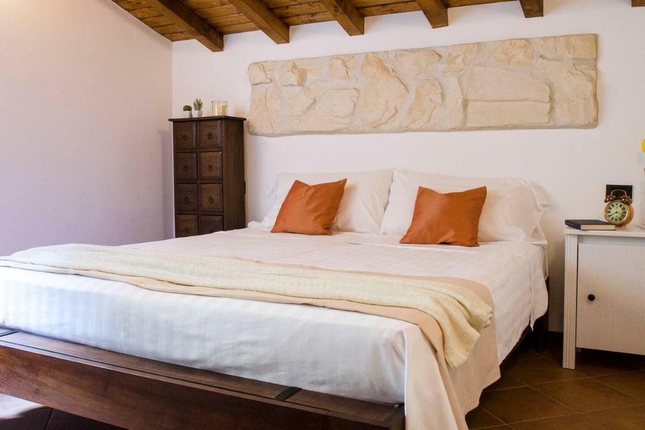 Altido Perfect For Couple, Fantastic View, Terrace And Parking Apartment