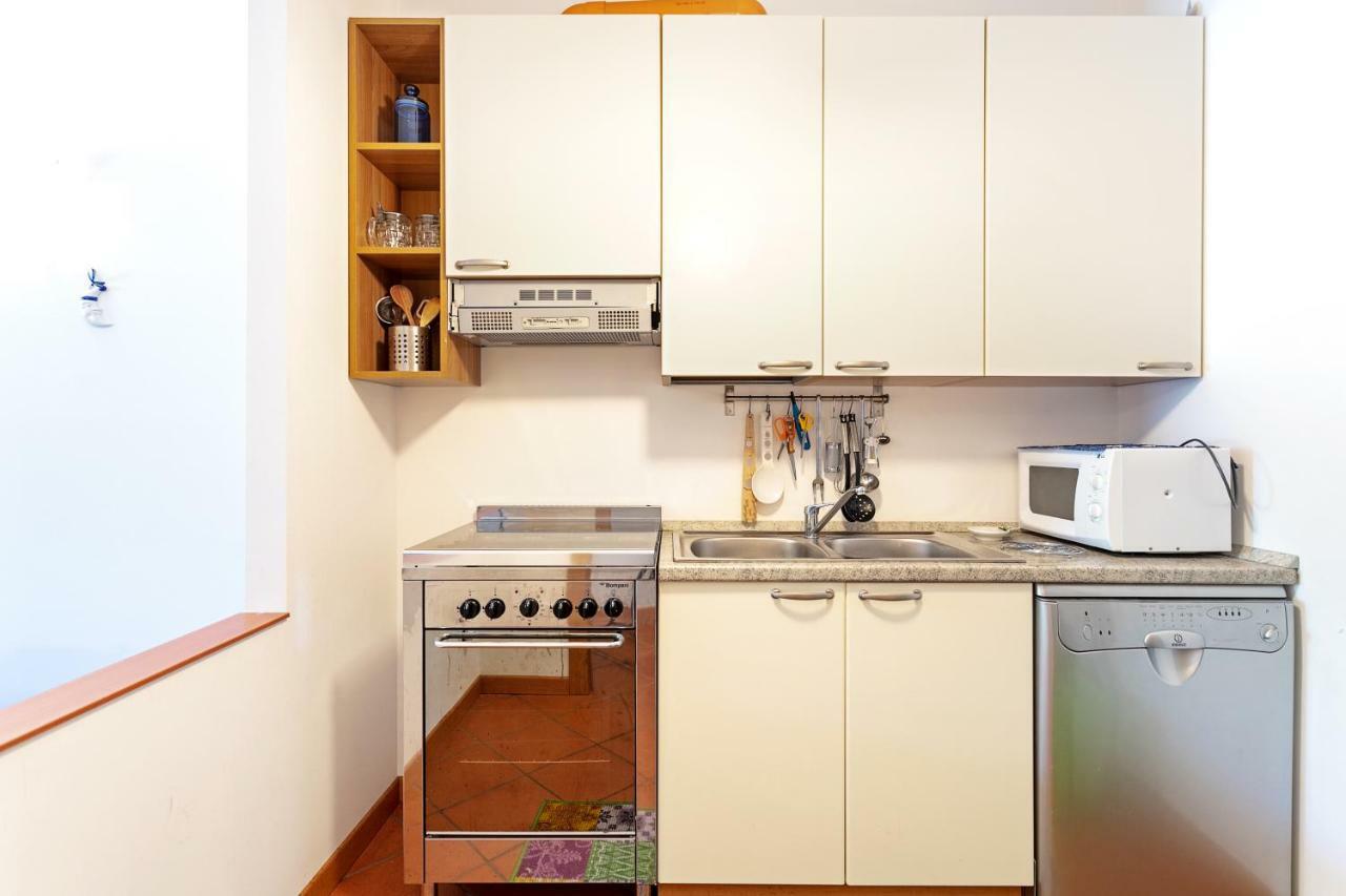 With Garden & Beach Apartment *