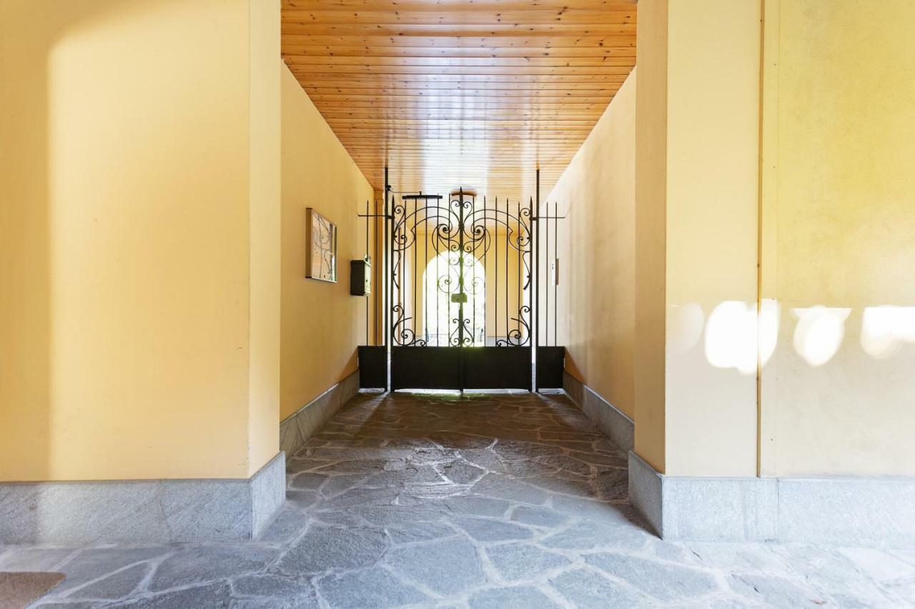 Apartment With Garden & Beach *