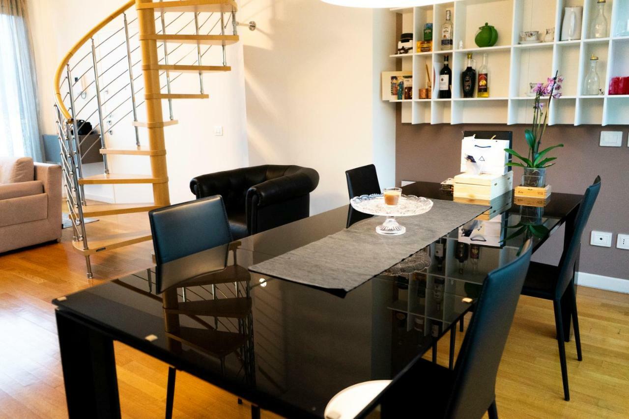 Apartment Luxury Villa Olmo