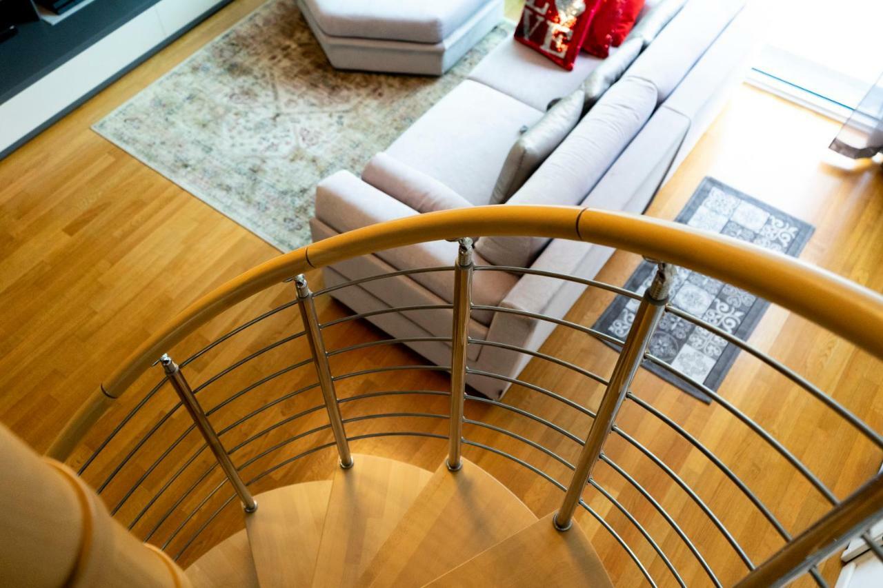 Luxury Villa Olmo Apartment