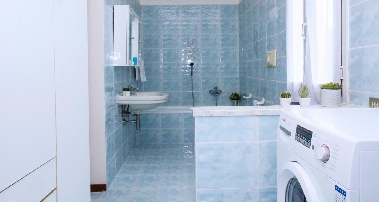 Joivy Beautiful 1 Bed Apt With Terrace And Parking Apartment *
