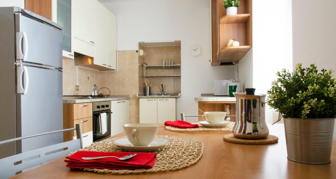 Joivy Beautiful 1 Bed Apt With Terrace And Parking Apartment Como