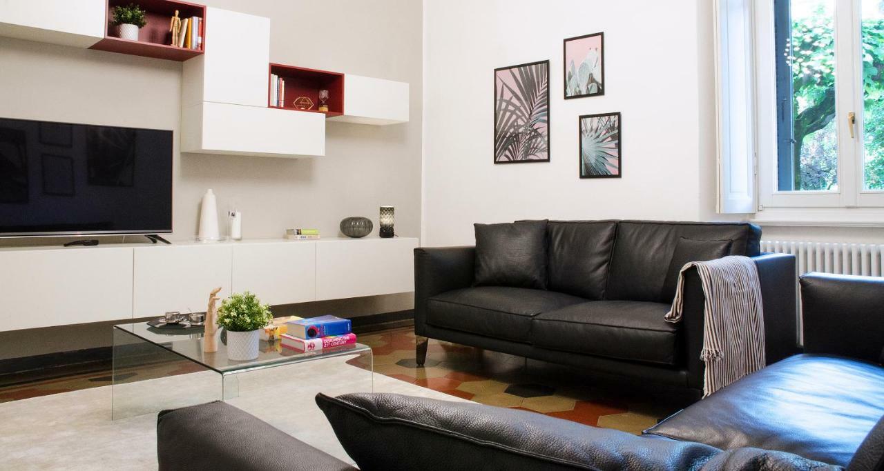 Apartment Joivy Splendid 3br With Parking And Terrace In Como