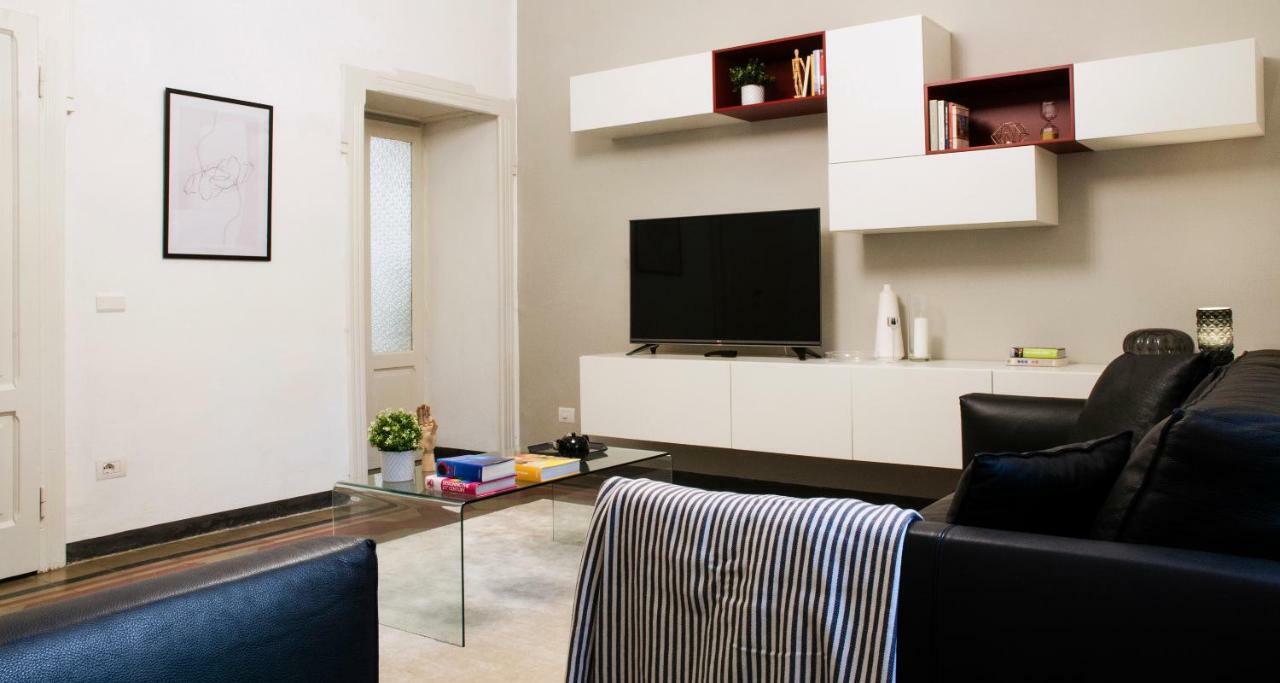 Joivy Splendid 3br With Parking And Terrace In Como