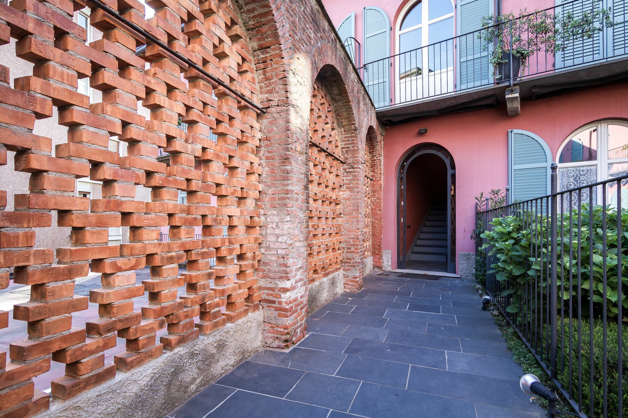 Apartment On The Side Lake Como