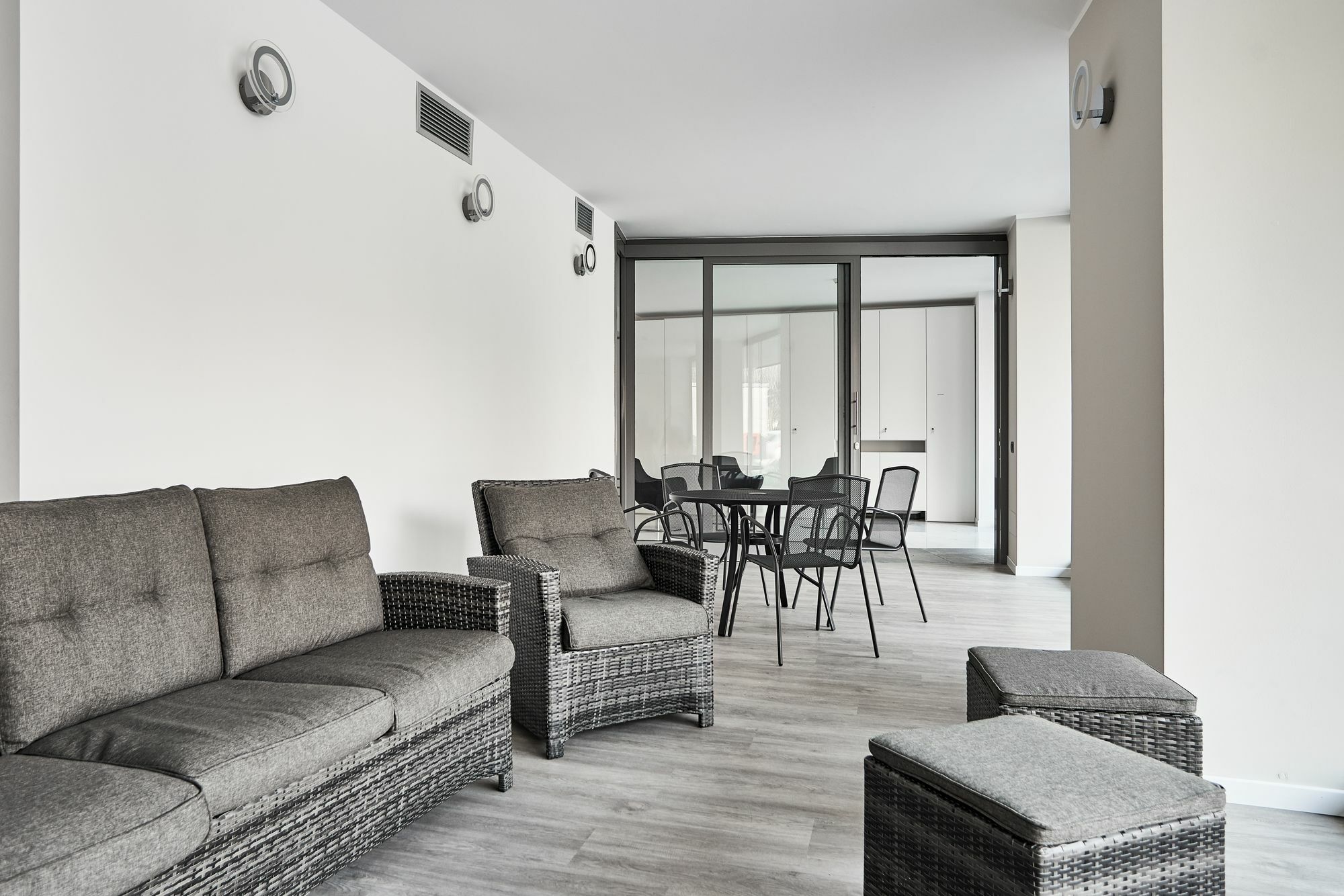 Aparthotel La Perla By Sedar