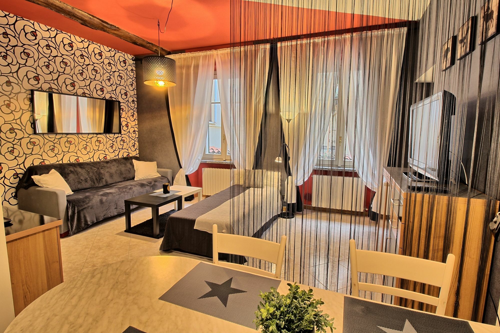 Logicasa Tower Gate Apartment