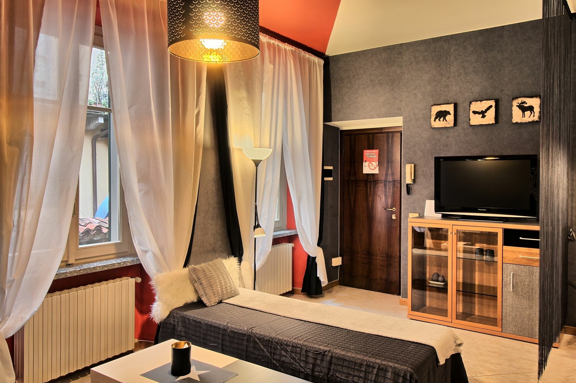 Logicasa Tower Gate Apartment