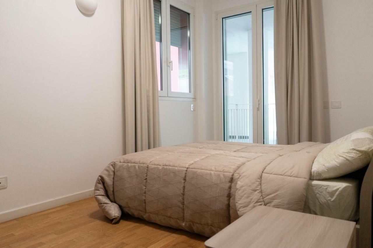 Apartment Luxury Villa Olmo