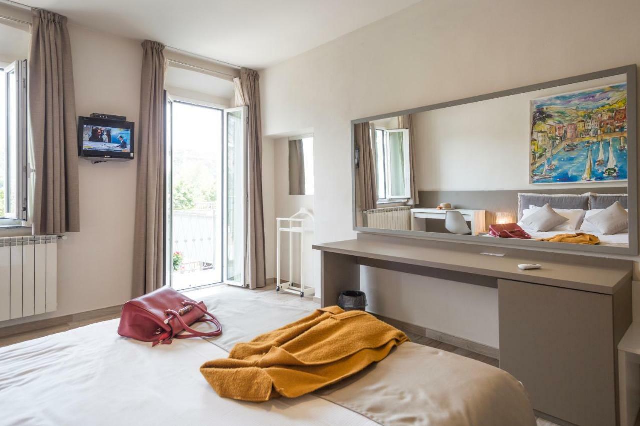 Hotel Baia Di Paré
