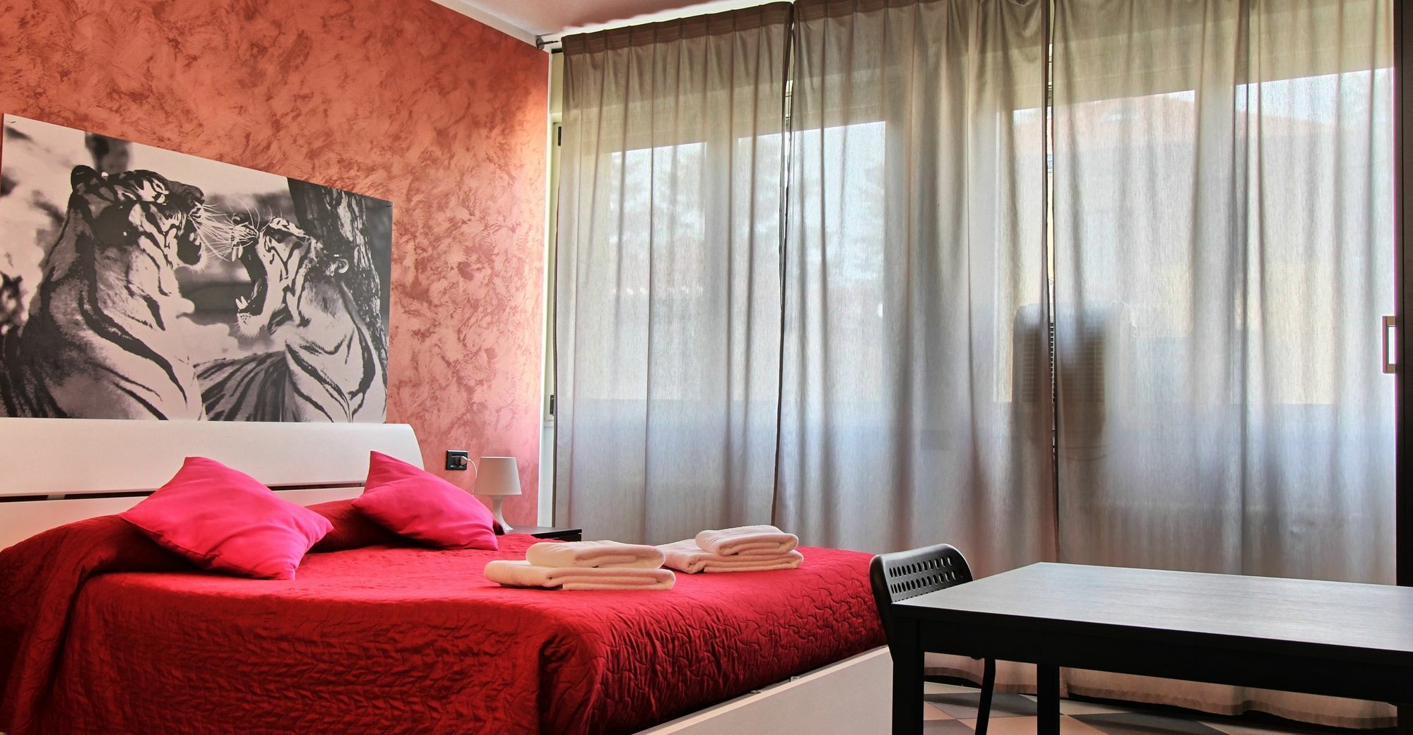 Hotel Logicasa Residenza Aurora Lake Como