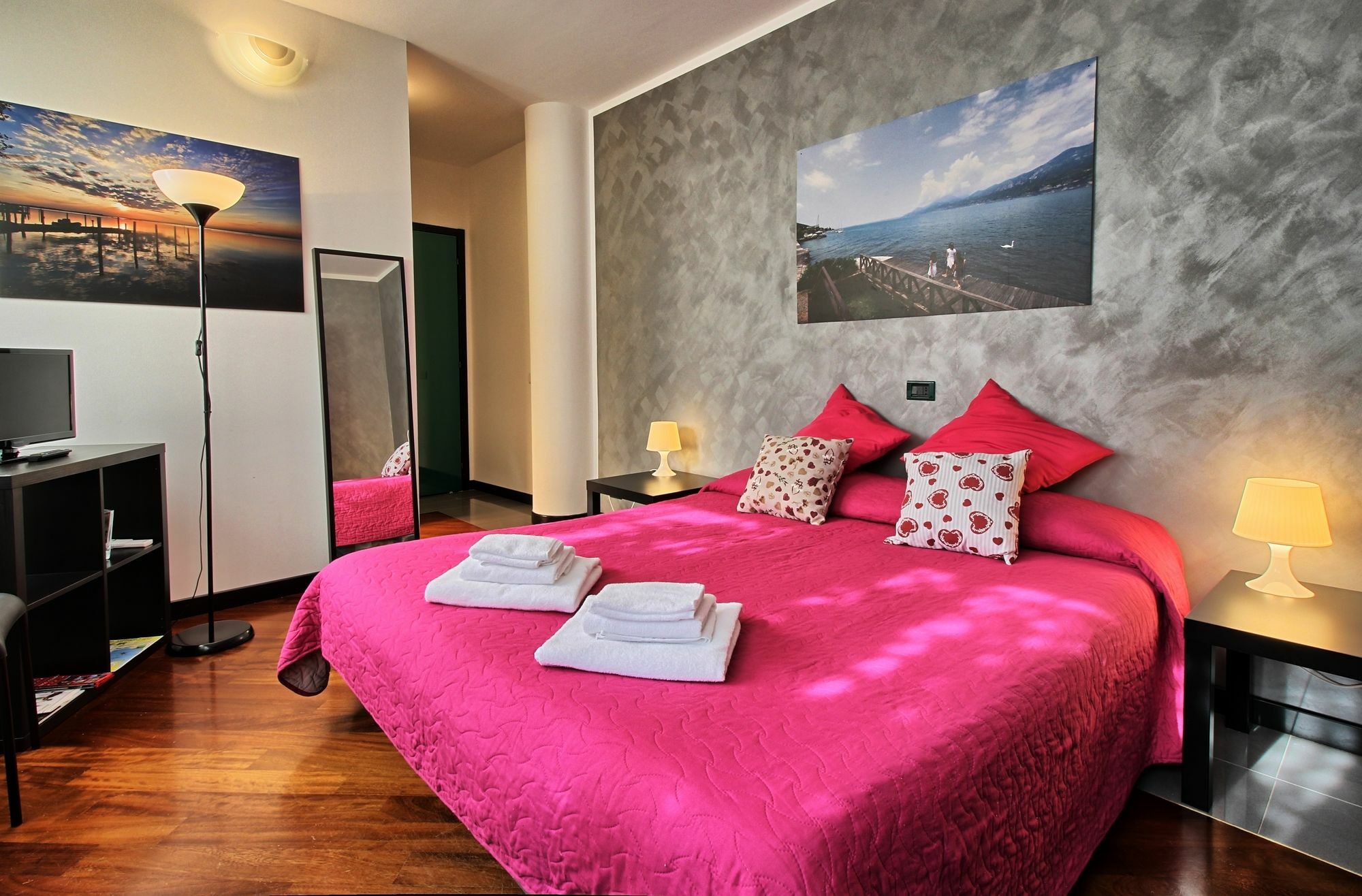 Logicasa Residenza Aurora Hotel Lake Como