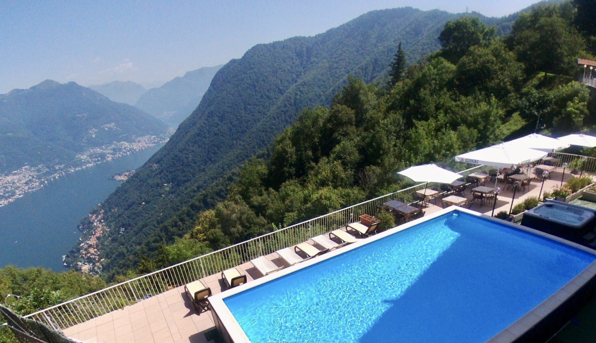 Paradiso 3*