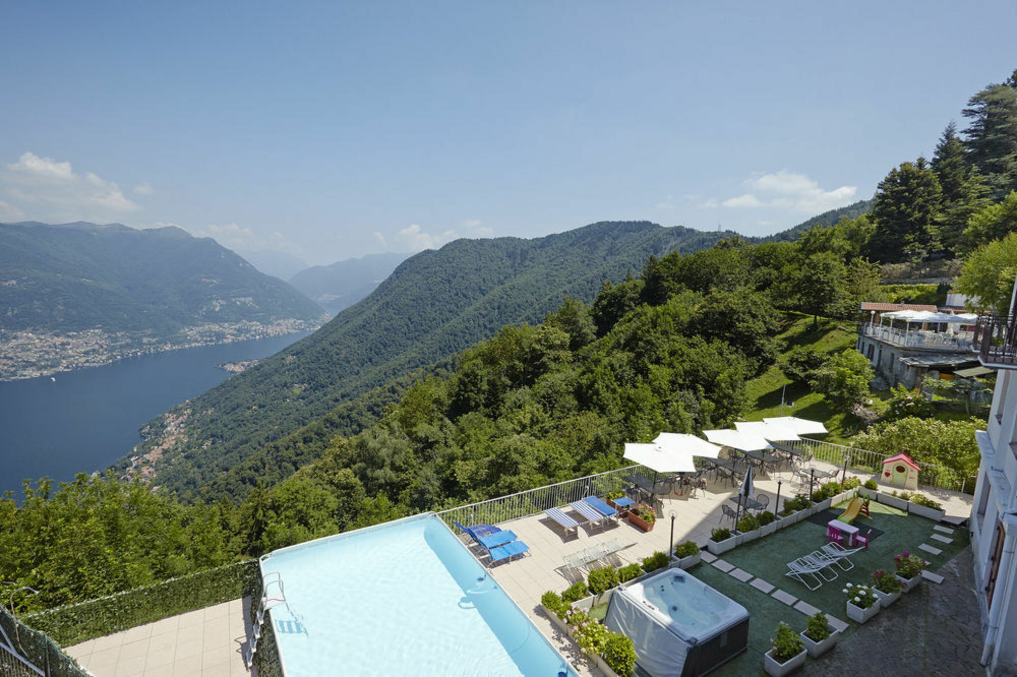Paradiso 3*