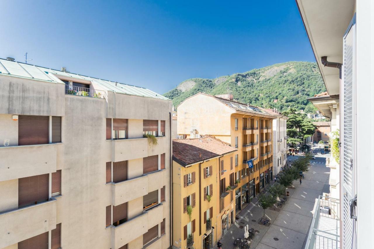 Apartment & Modern By Rent Como