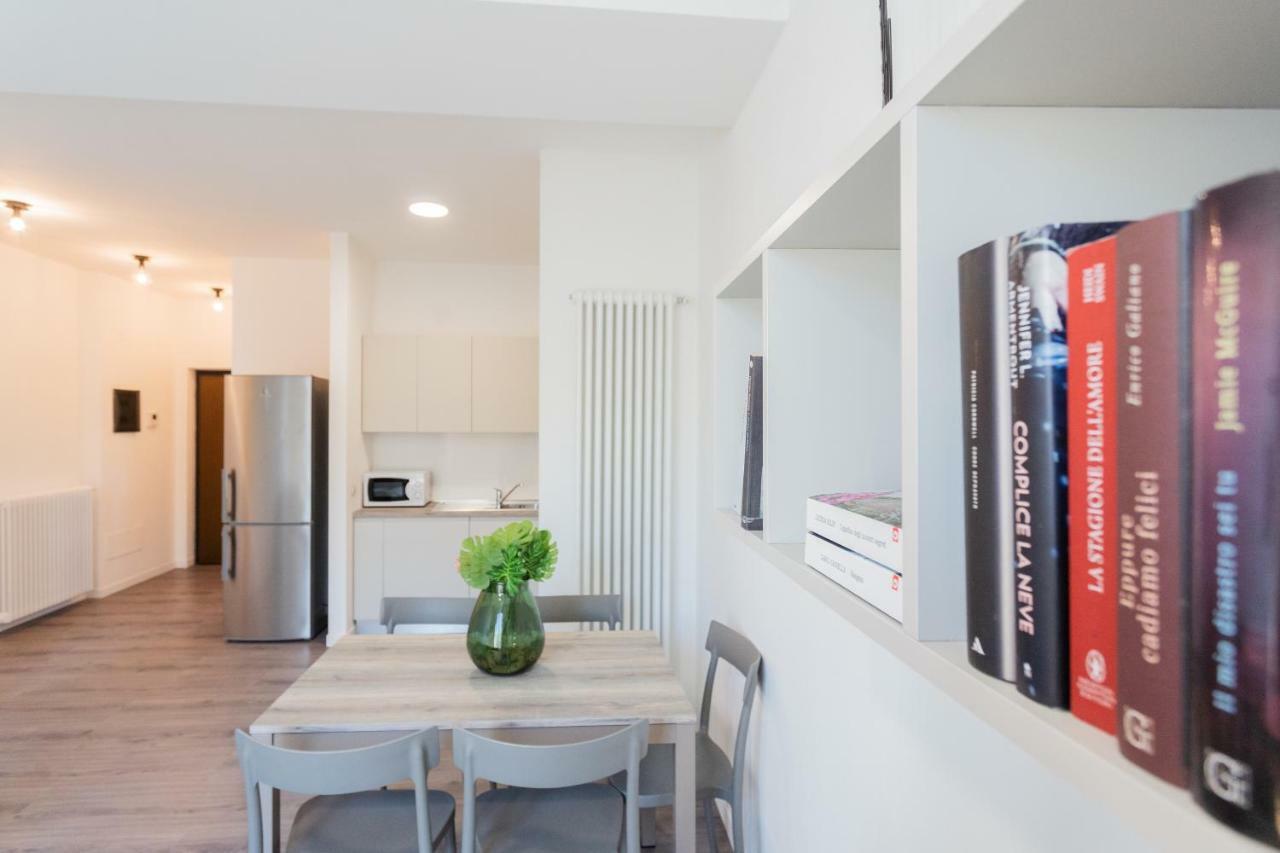 & Modern By Rent * Como