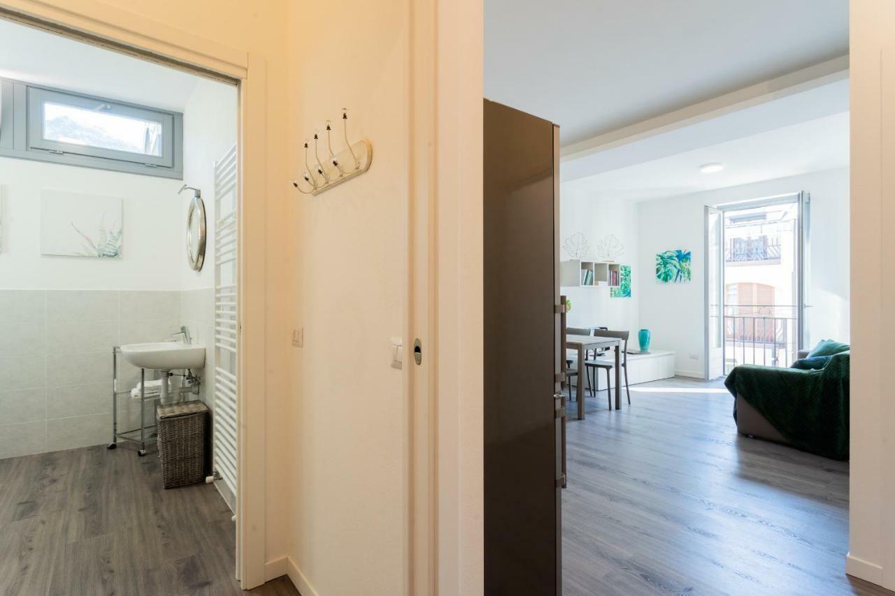 Apartment & Modern By Rent Como