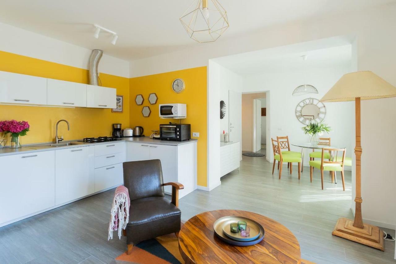 Romantic Pier By Rent * Carate Urio
