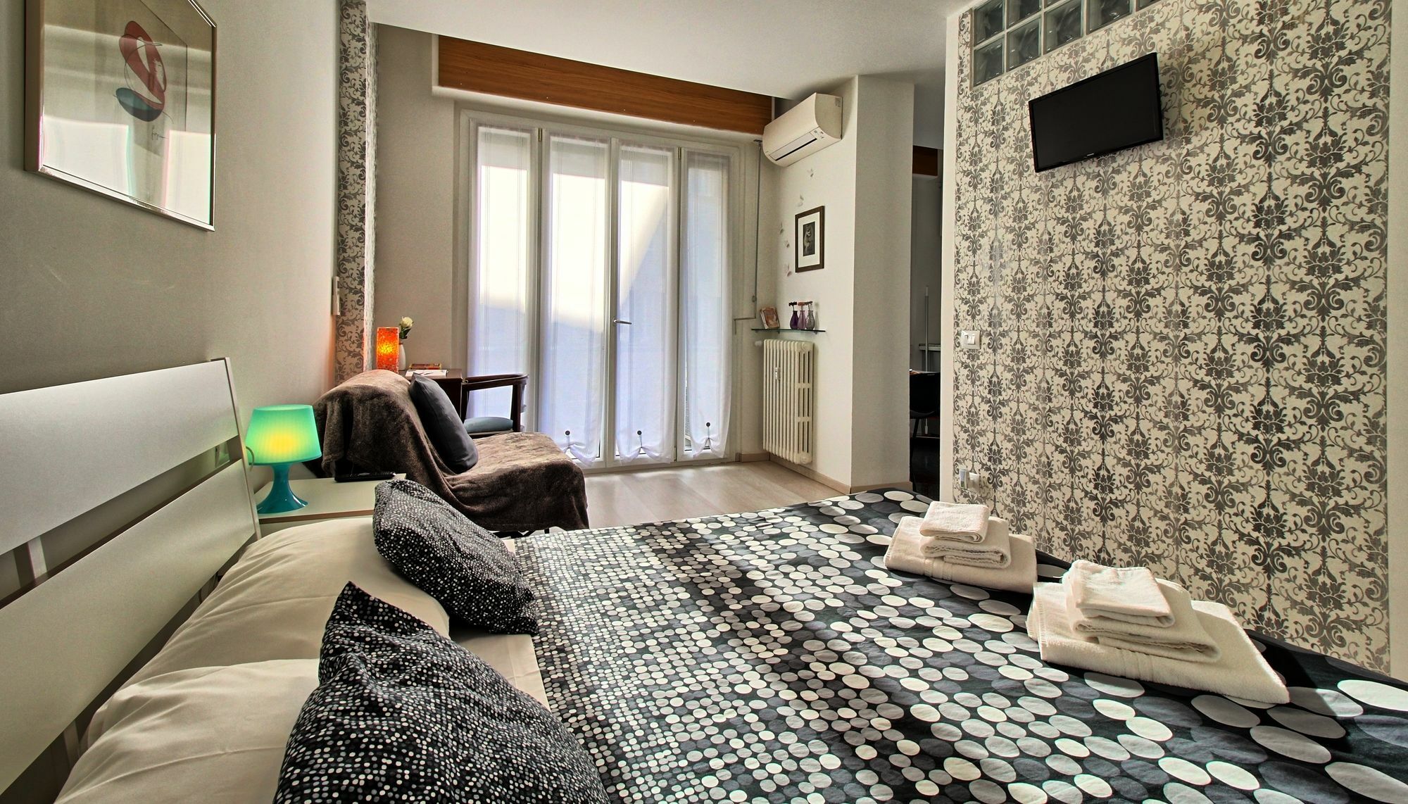 Manzoni Apartment *