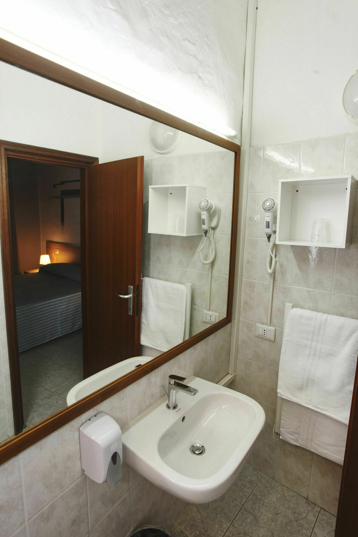 Hotel Anton&art